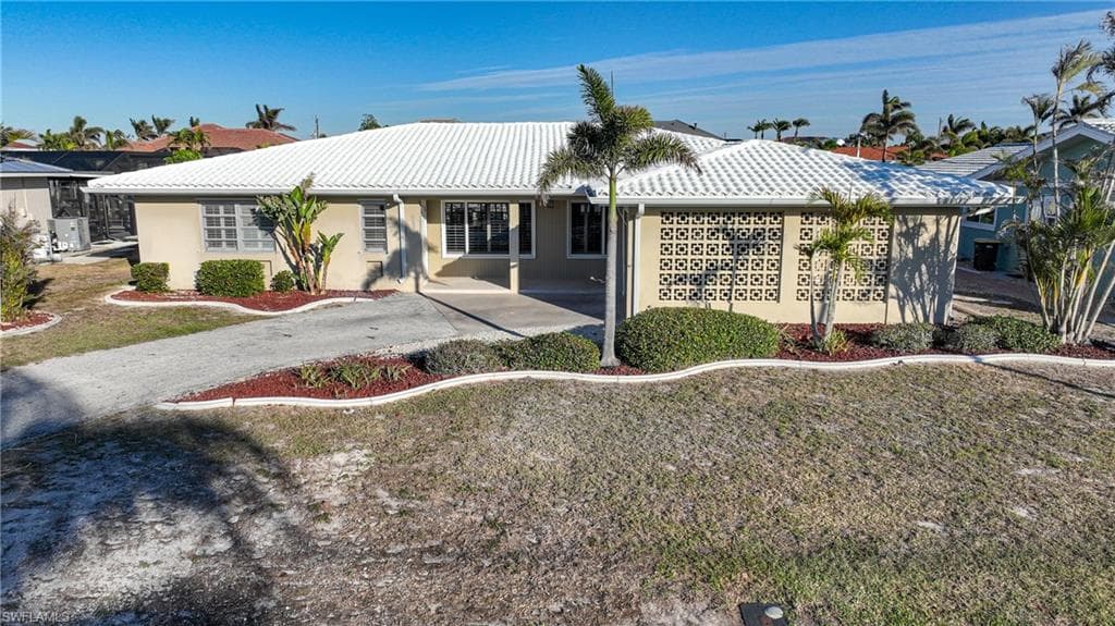 66 Ocean DR PUNTA GORDA, FL 33950
