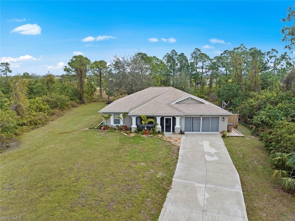 417 Portola AVE LEHIGH ACRES, FL 33974