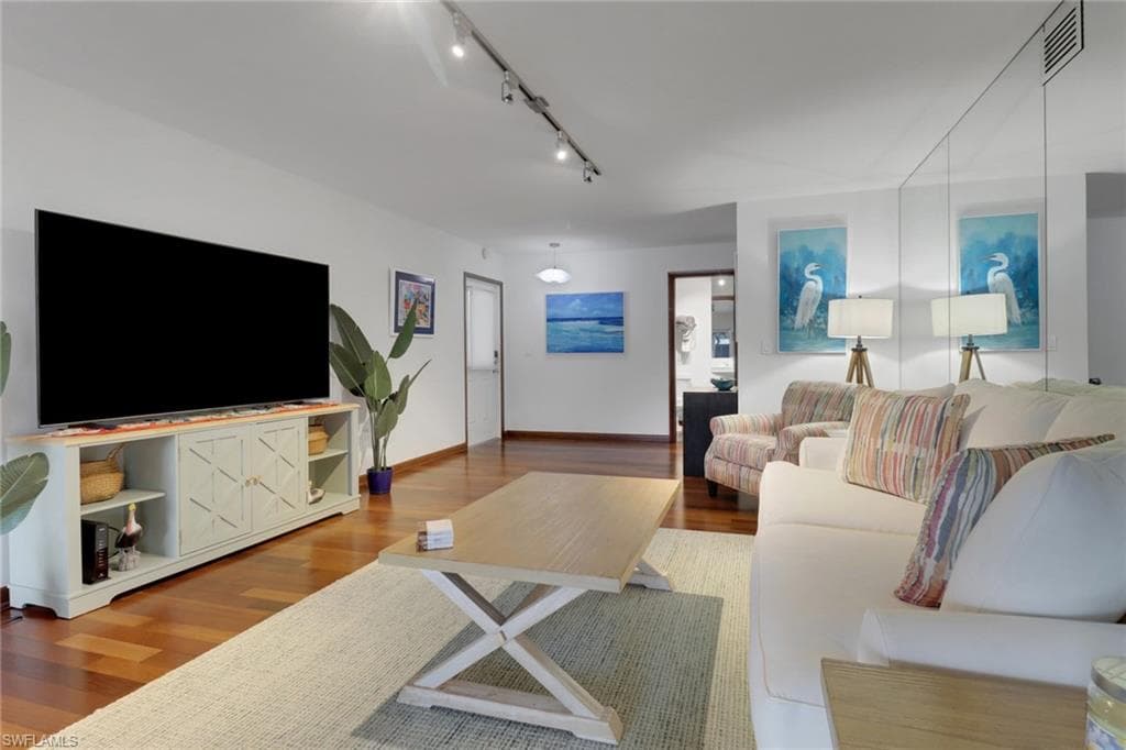 1568 Blue Point AVE 1 NAPLES, FL 34102