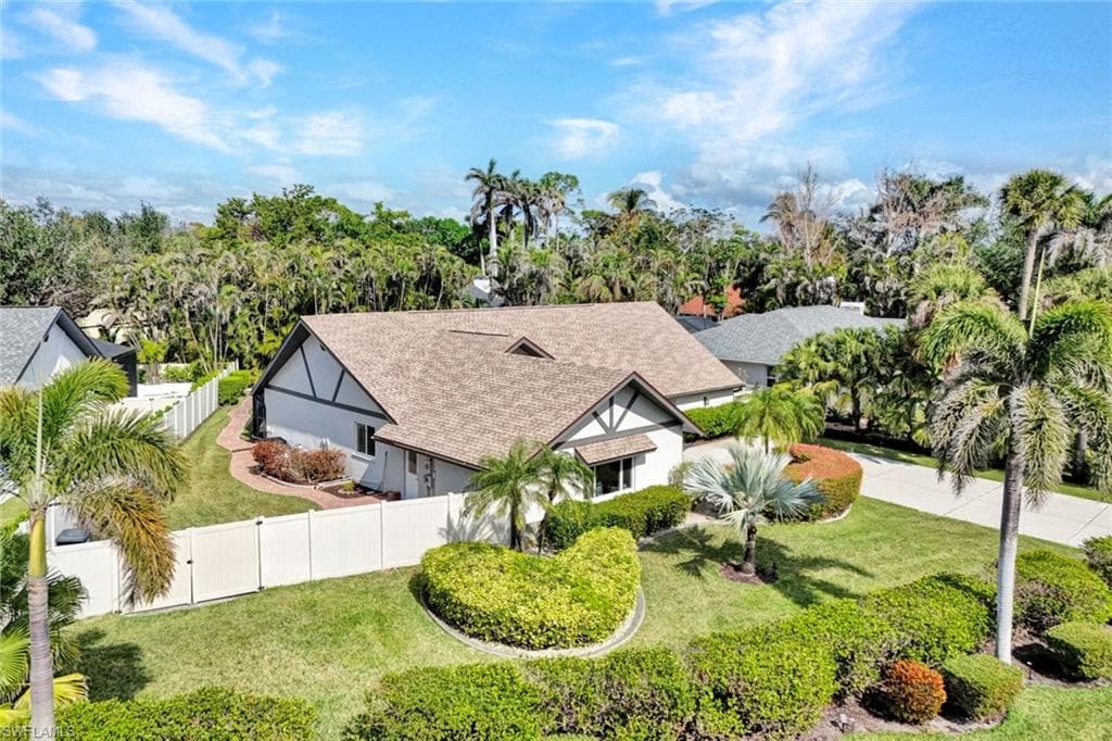 15943 Gleneagle CT FORT MYERS, FL 33908
