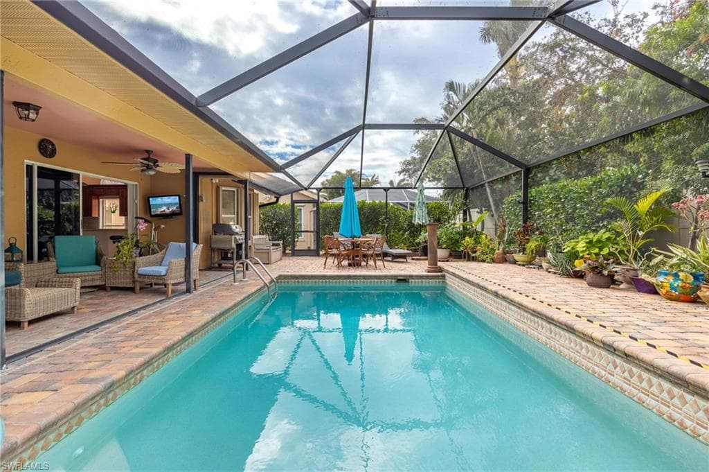 16244 Kelly Woods DR FORT MYERS, FL 33908