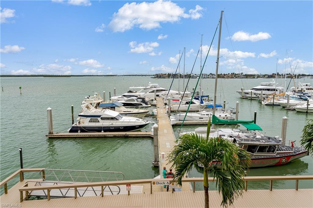1079 Bald Eagle DR N301 MARCO ISLAND, FL 34145