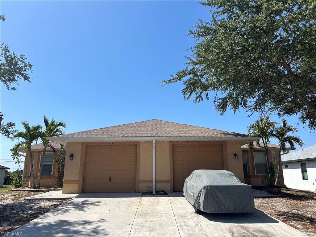708 SE 8th TER CAPE CORAL, FL 33990