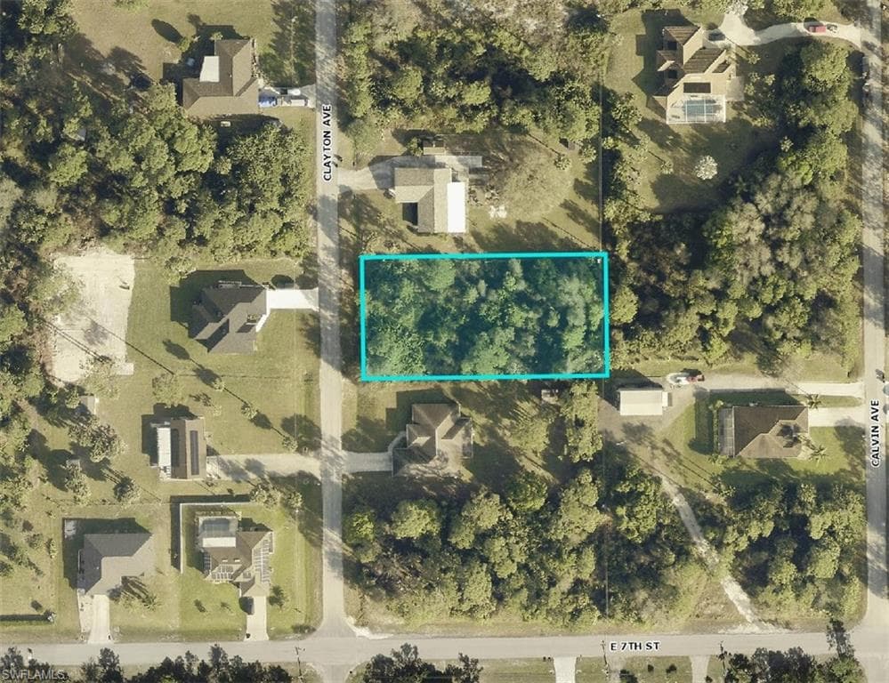 704 Clayton AVE LEHIGH ACRES, FL 33972