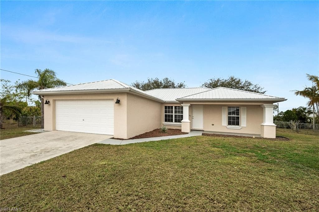 1210 NE 19th CT CAPE CORAL, FL 33909
