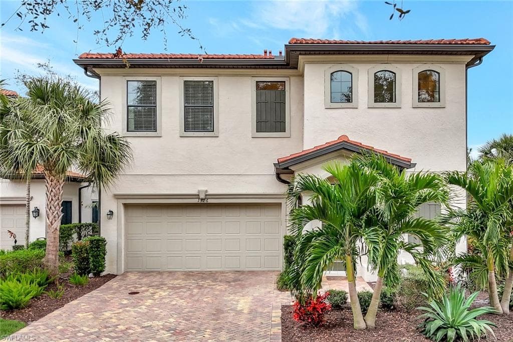1326 Oceania DR N NAPLES, FL 34113