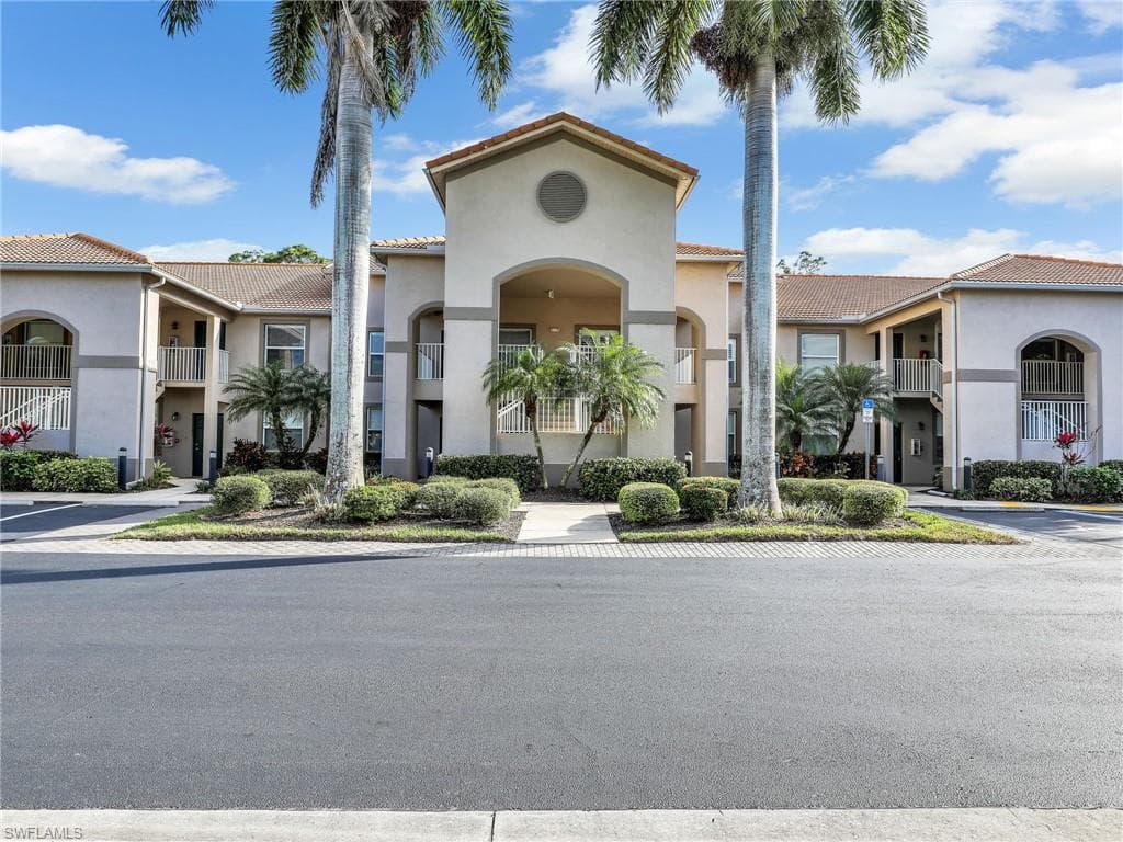 20081 Barletta LN 2824 ESTERO, FL 33928
