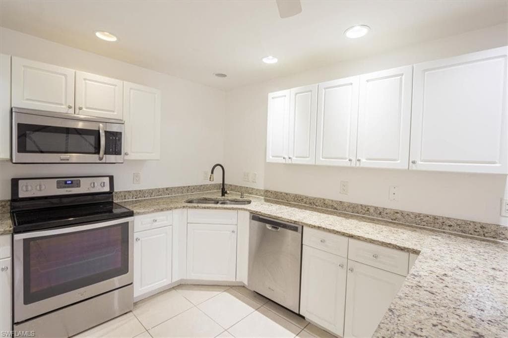 3980 Sunset RD LEHIGH ACRES, FL 33971
