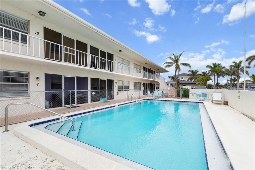 5210 Coronado PKWY 10 CAPE CORAL, FL 33904