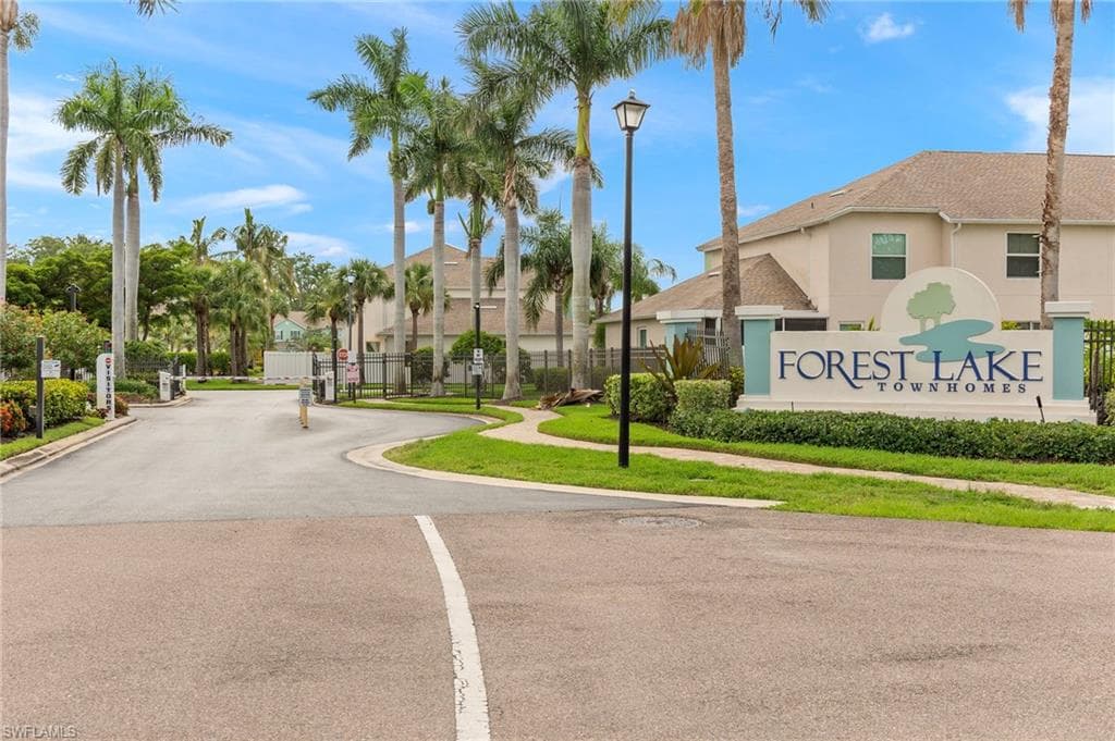 3630 Pine Oak CIR 102 FORT MYERS, FL 33916