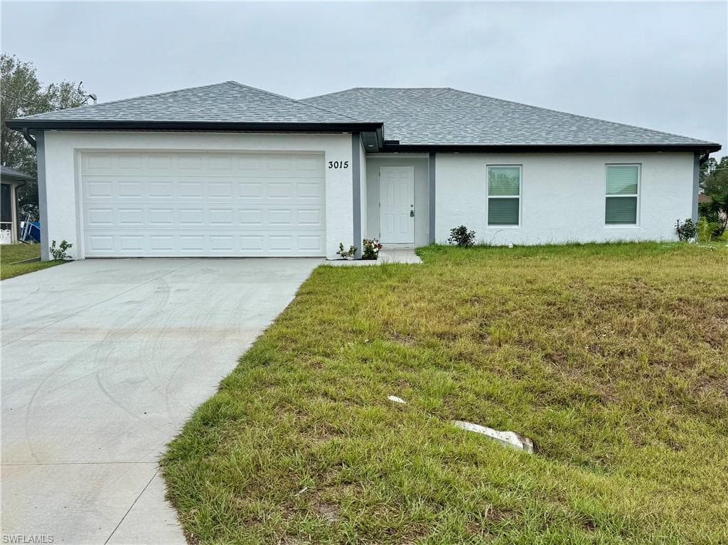 3015 49th ST SW LEHIGH ACRES, FL 33976