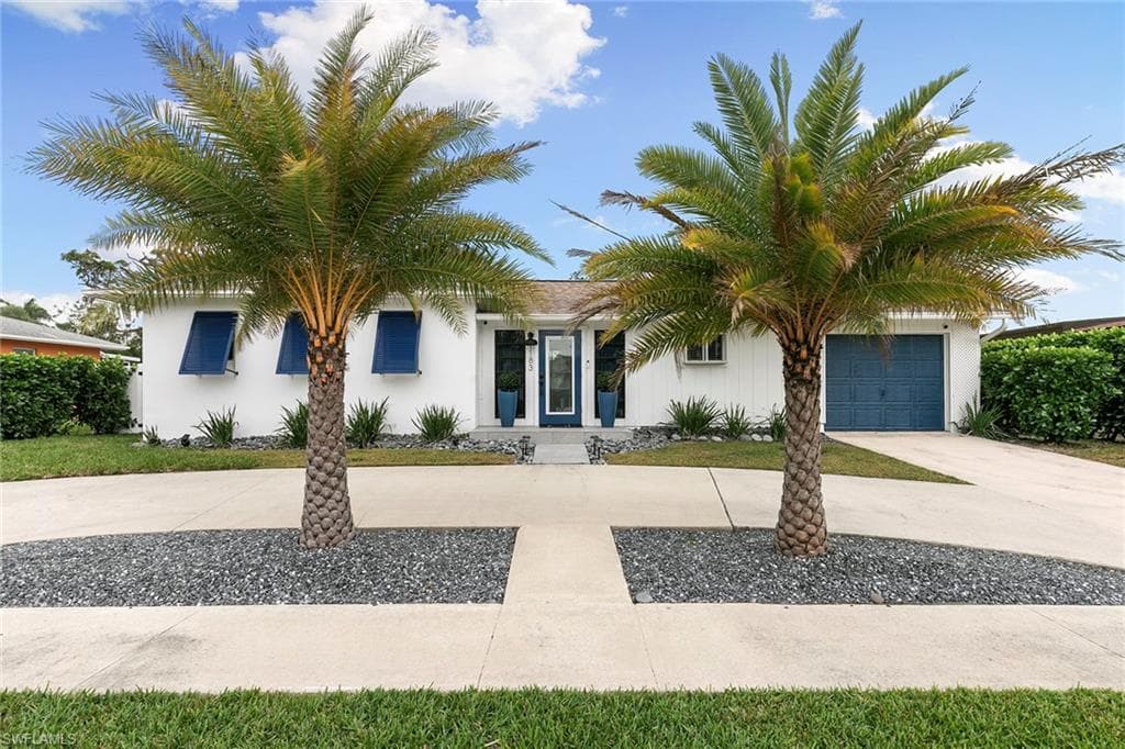 1183 Sunbird AVE MARCO ISLAND, FL 34145