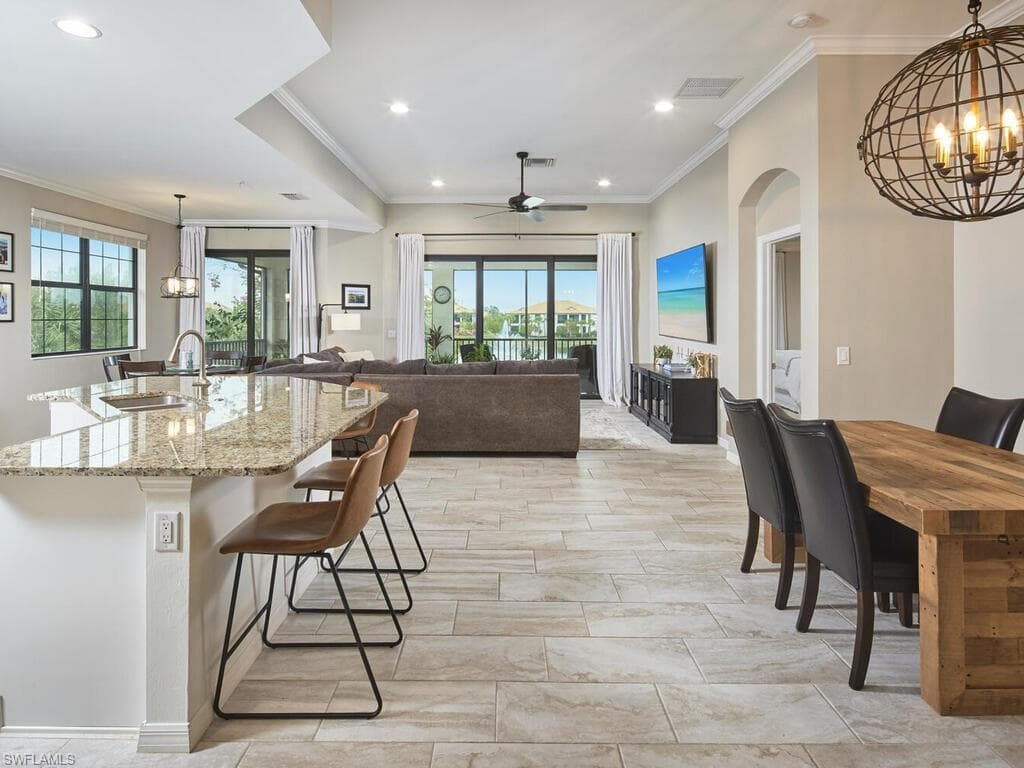 2141 Frangipani CIR 4-201 NAPLES, FL 34120