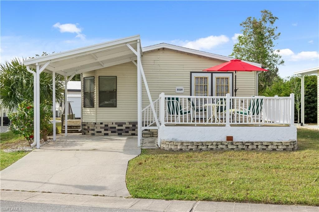 5539 Holiday Park BLVD NORTH PORT, FL 34287