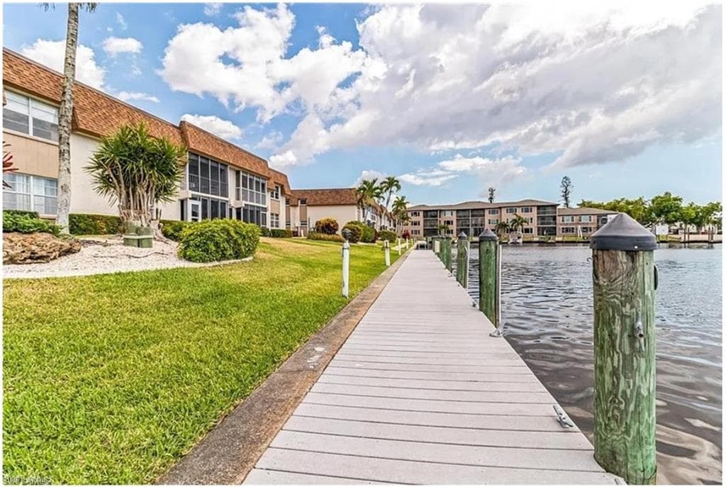 4024 SE 19th AVE 203 CAPE CORAL, FL 33904
