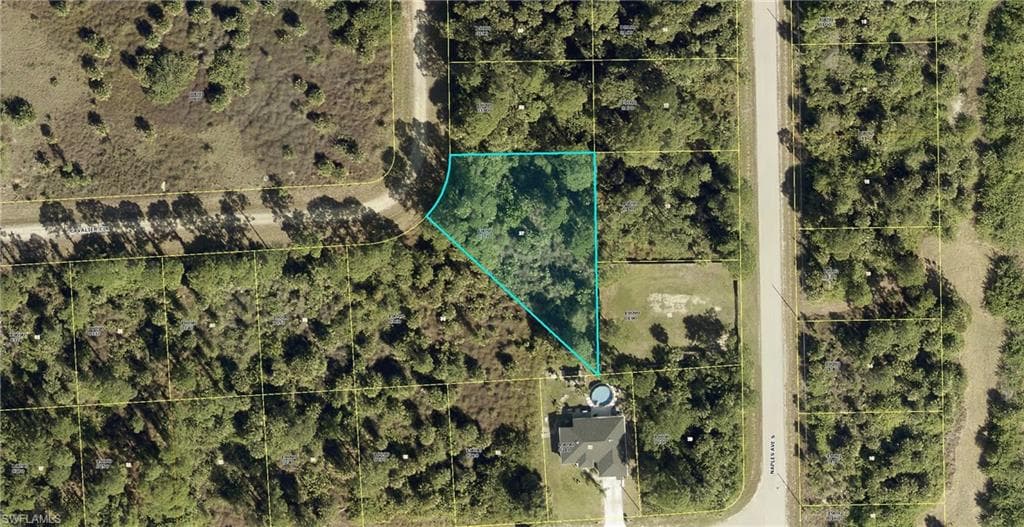 1259 Cavalier CIR LEHIGH ACRES, FL 33974