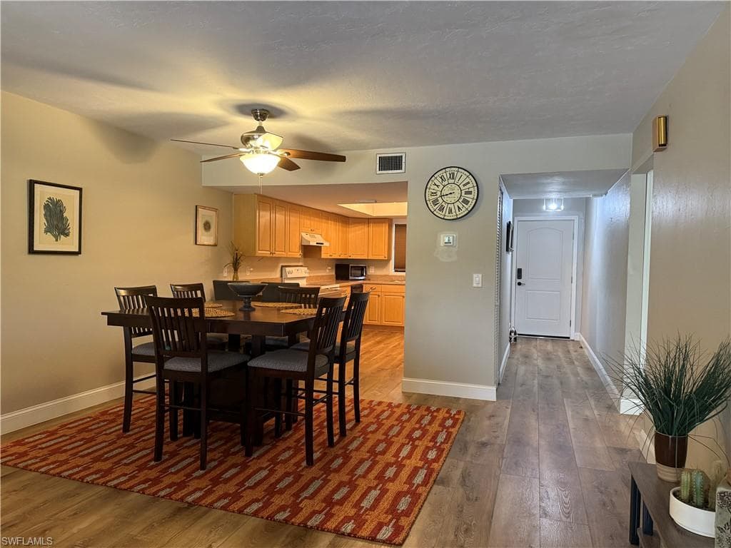 10022 Oxfordshire LN 202 FORT MYERS, FL 33908
