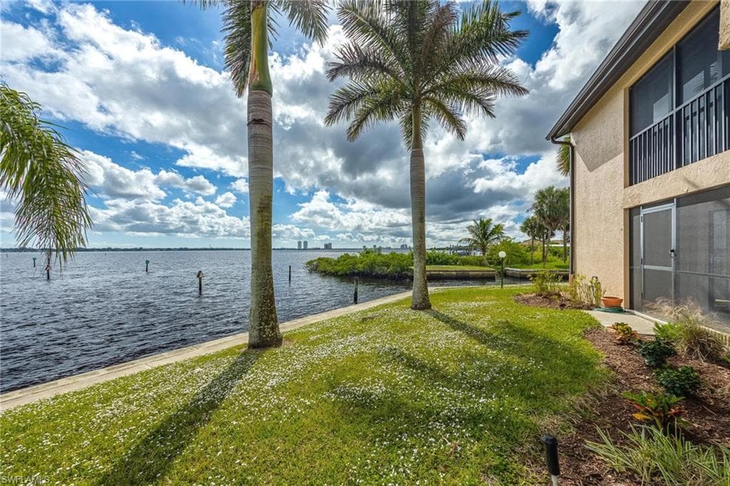 15477 Admiralty CIR 1 NORTH FORT MYERS, FL 33917