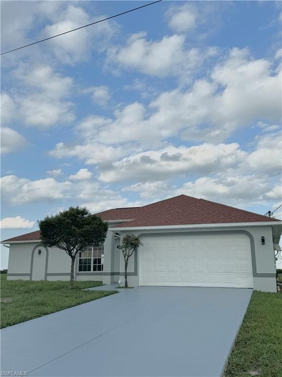813 Naples AVE S LEHIGH ACRES, FL 33974