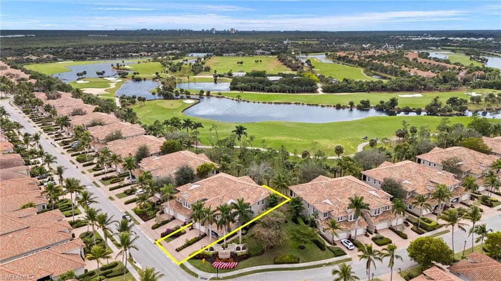 9097 Cherry Oaks TRL 102 NAPLES, FL 34114