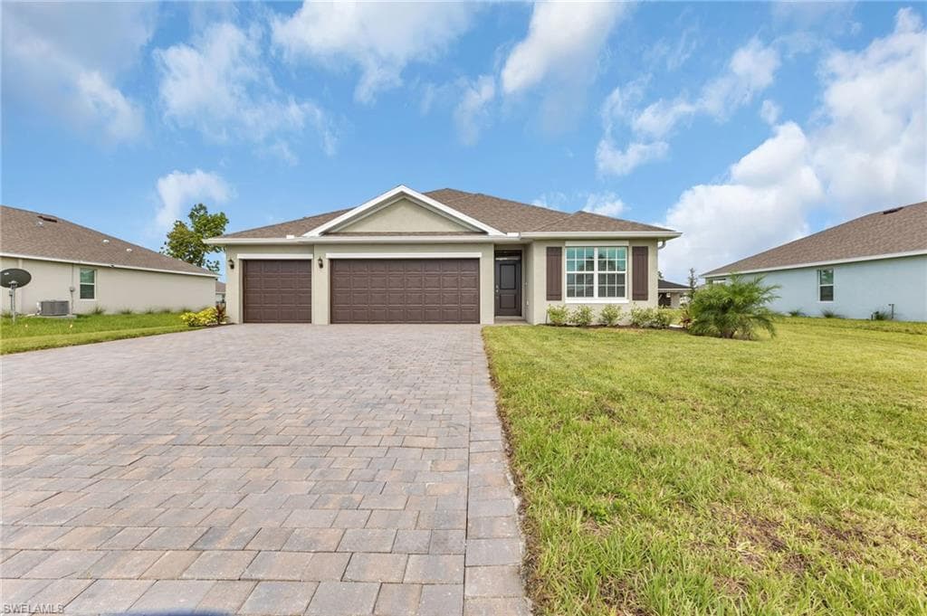16048 Alcira CIR PUNTA GORDA, FL 33955