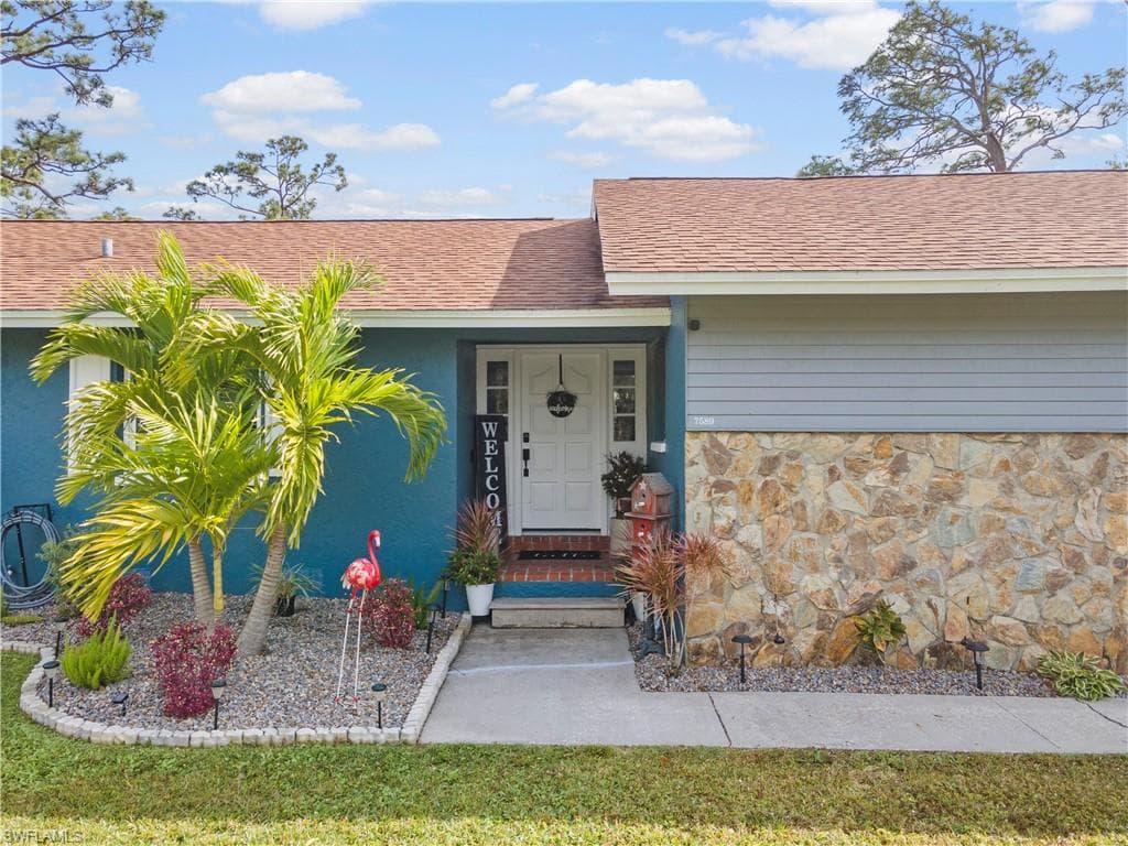 7589 Bonita BLVD NORTH FORT MYERS, FL 33917