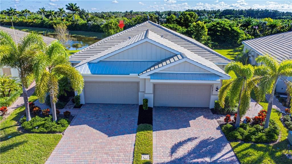 14635 Edgewater CIR NAPLES, FL 34114