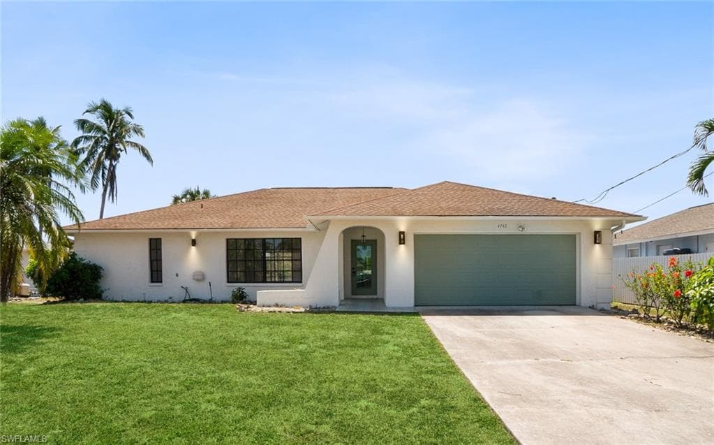 4742 25th AVE SW NAPLES, FL 34116