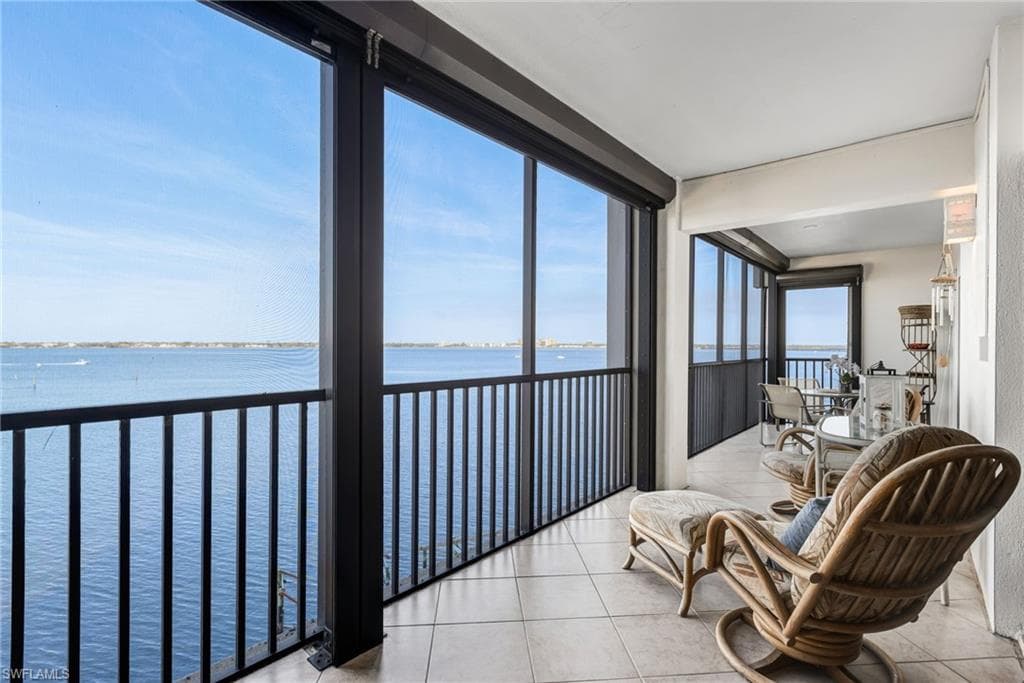 1910 Virginia AVE 403 FORT MYERS, FL 33901