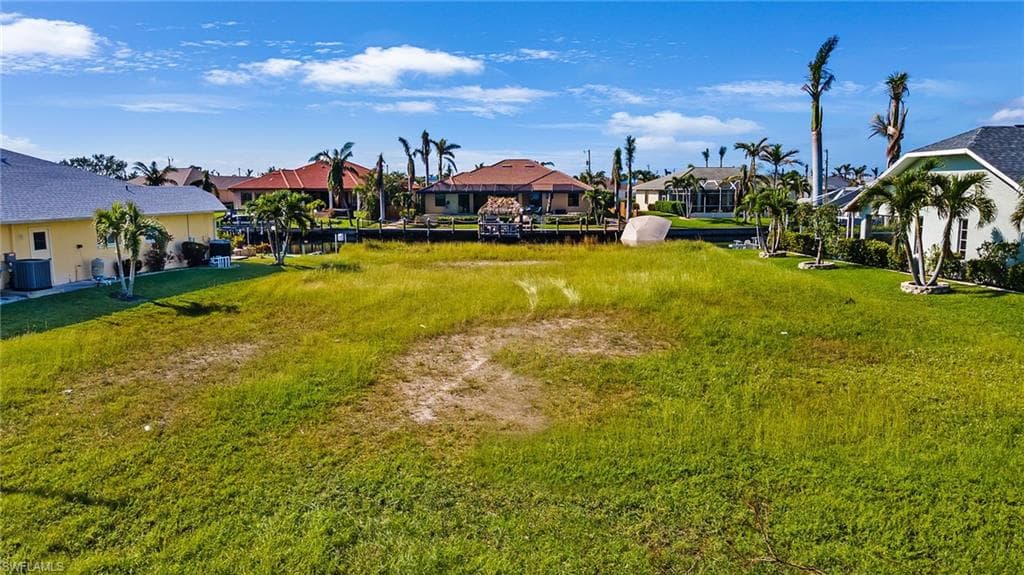 3308 SW 25th PL CAPE CORAL, FL 33914