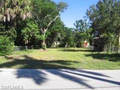3749 Washington AVE FORT MYERS, FL 33916