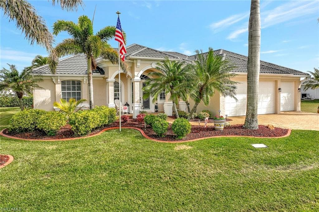 2709 SW 29th PL CAPE CORAL, FL 33914