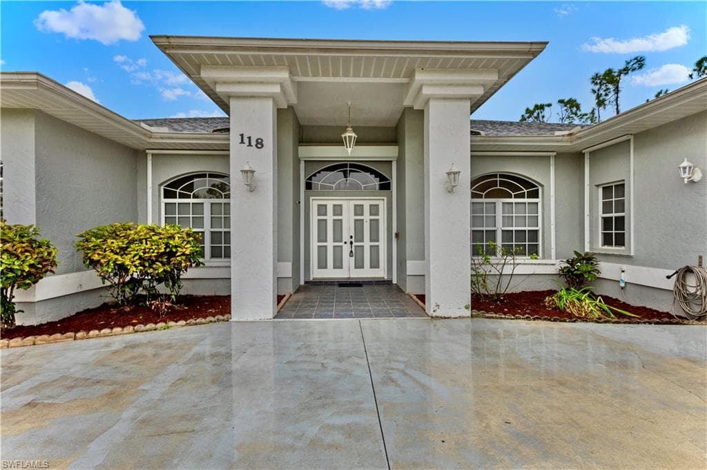 118 Jackson AVE LEHIGH ACRES, FL 33936