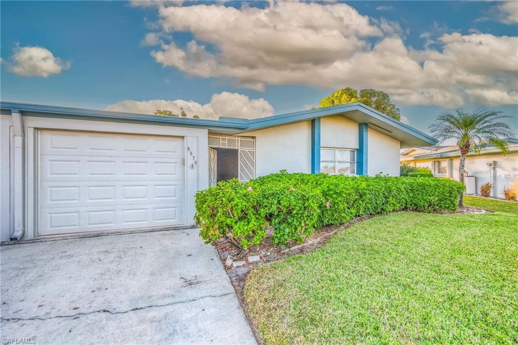 5570 Hamlet Lane FORT MYERS, FL 33919