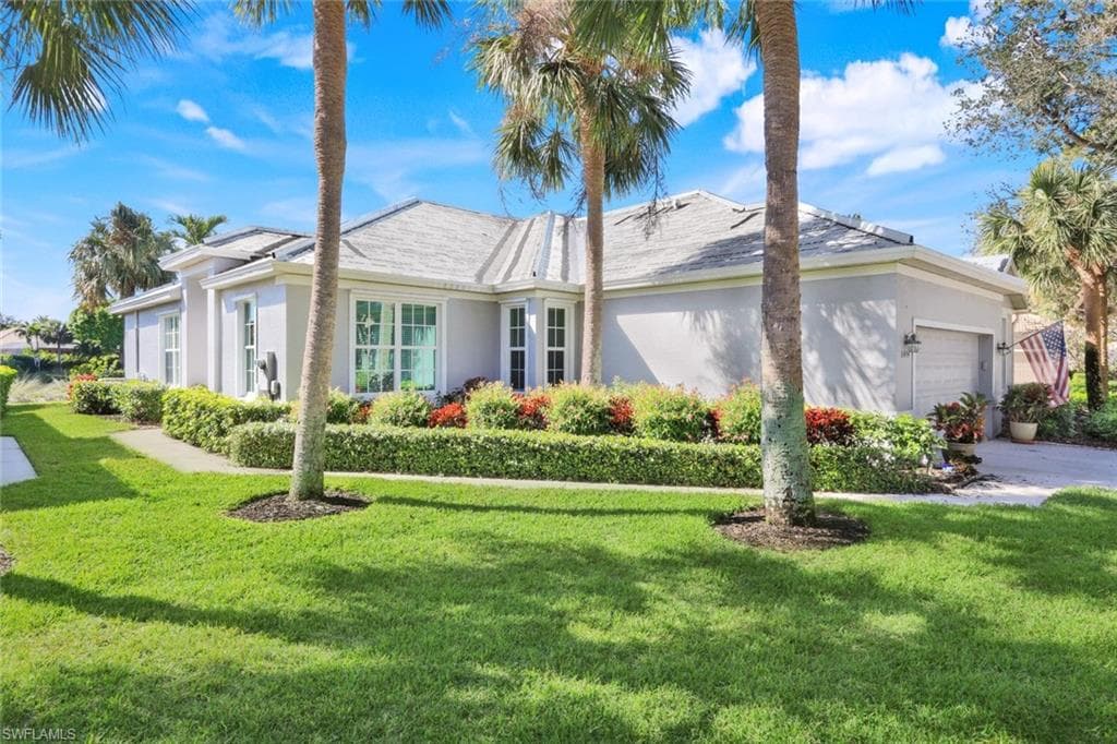 6474 Birchwood CT NAPLES, FL 34109