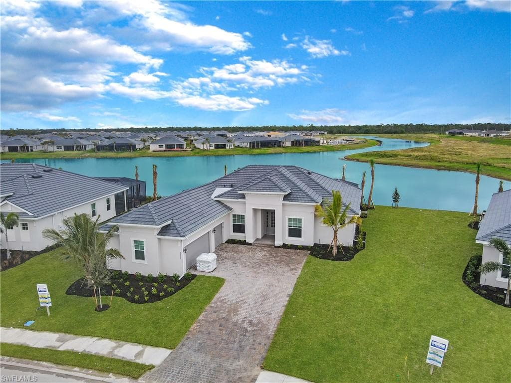 25052 Redwood CT PUNTA GORDA, FL 33955