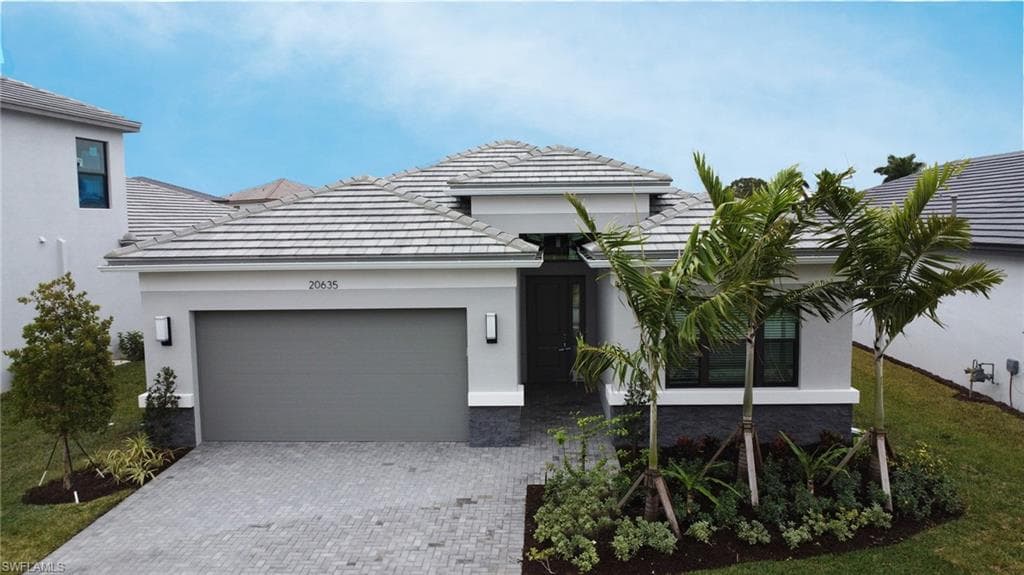 20635 Fair Oak LN ESTERO, FL 33928