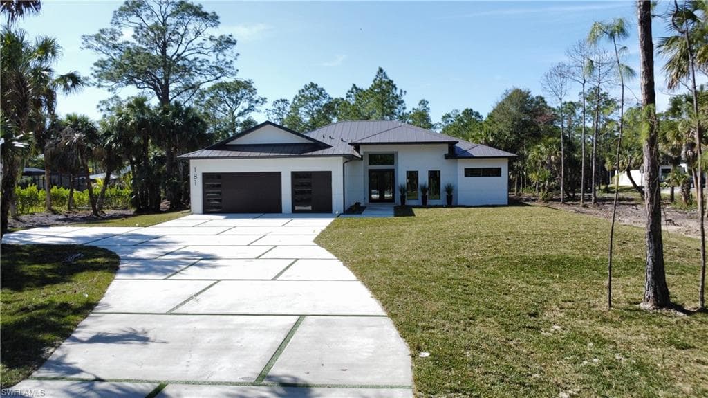 181 9th ST SW NAPLES, FL 34117