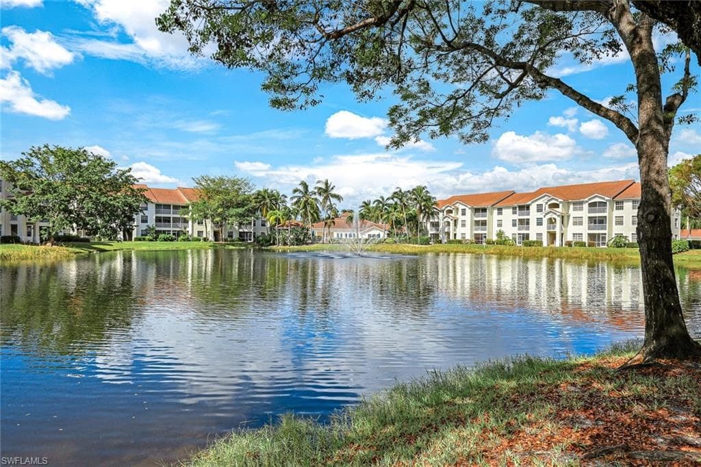 4620 Saint Croix LN 921 NAPLES, FL 34109