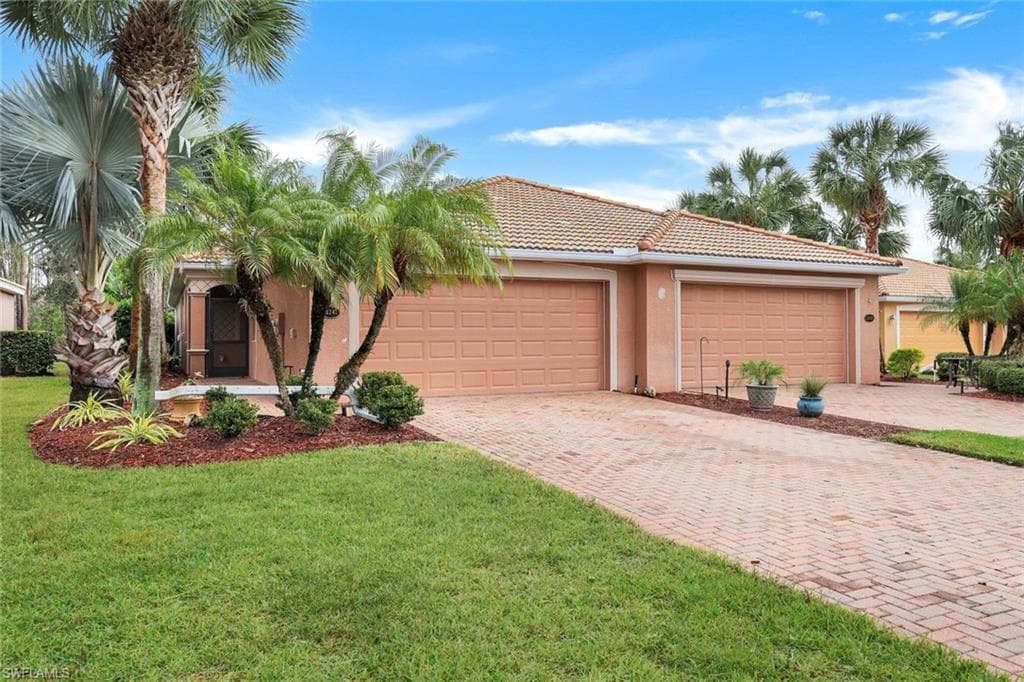 13241 Boccala LN ESTERO, FL 33928