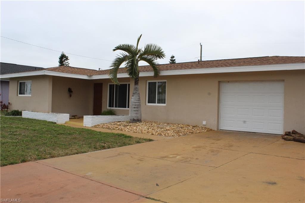 119 SE 46th ST CAPE CORAL, FL 33904