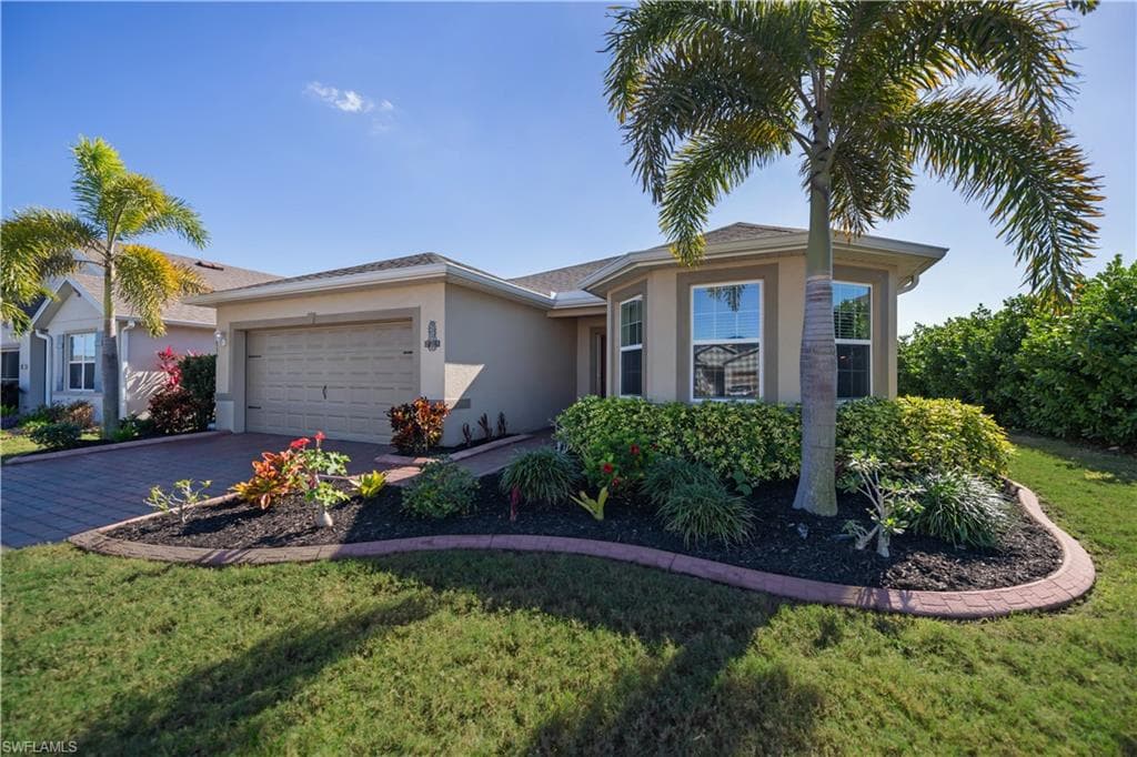 2714 Merida LN CAPE CORAL, FL 33909