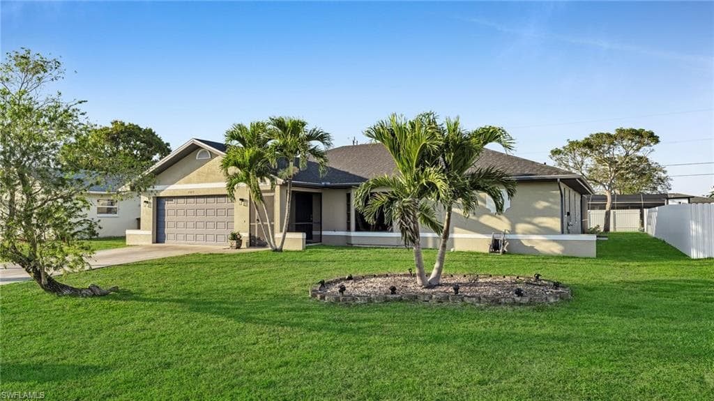 1503 SE 33rd TER CAPE CORAL, FL 33904