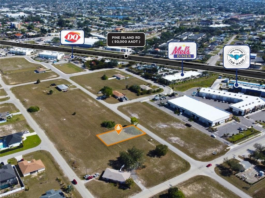 1309 8th TER CAPE CORAL, FL 33909