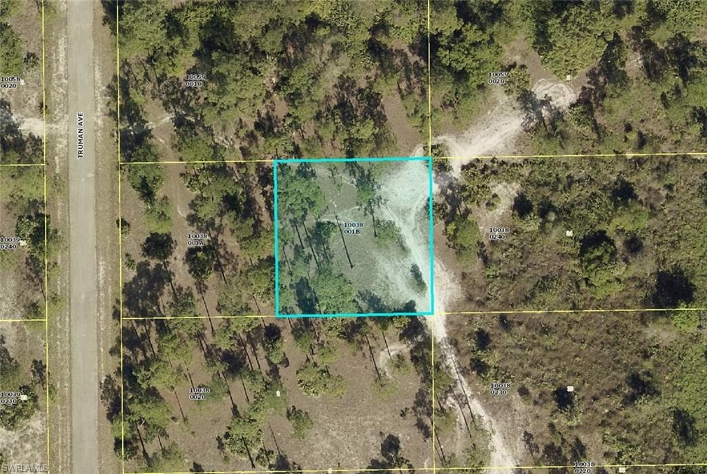 324 Truman AVE LEHIGH ACRES, FL 33936
