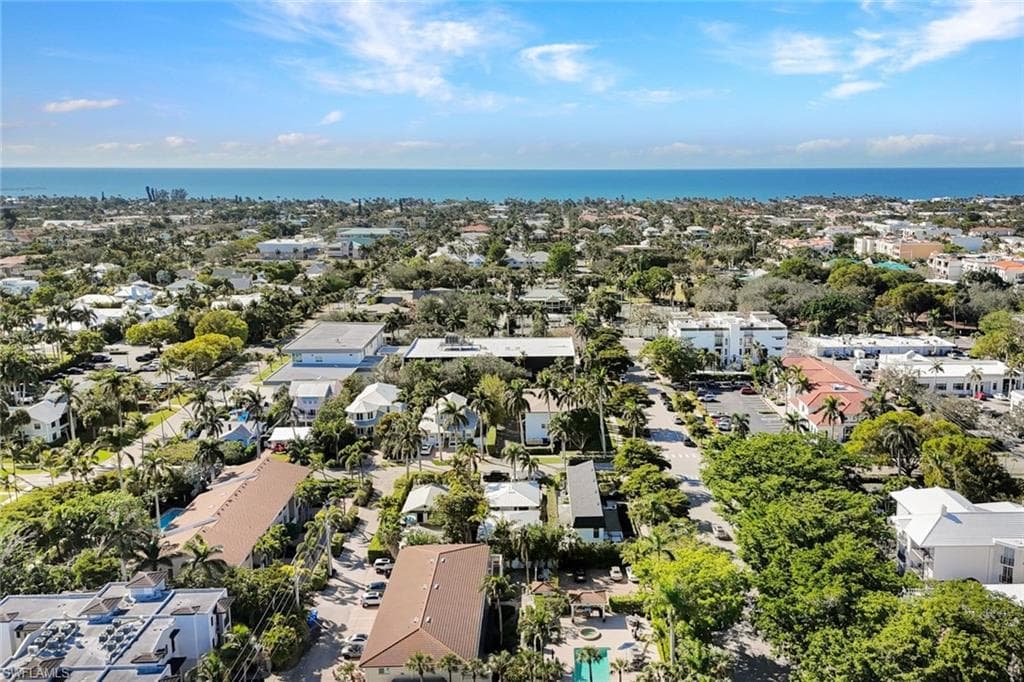 950 7th AVE S 22 NAPLES, FL 34102