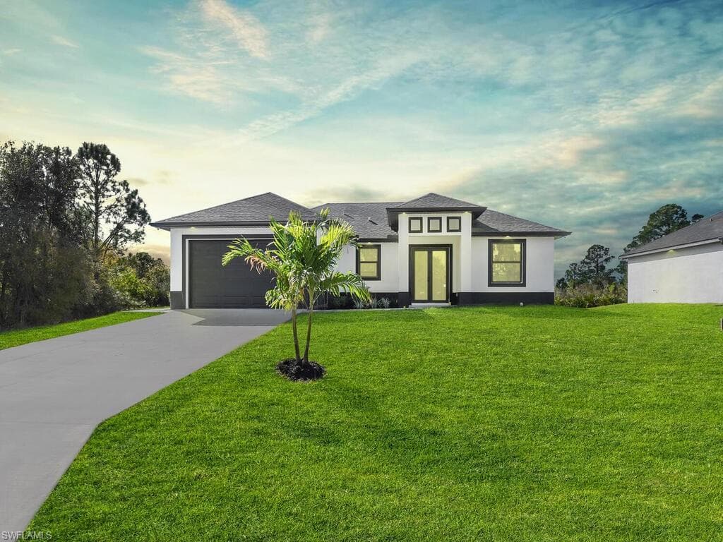 3103 46th ST W LEHIGH ACRES, FL 33971