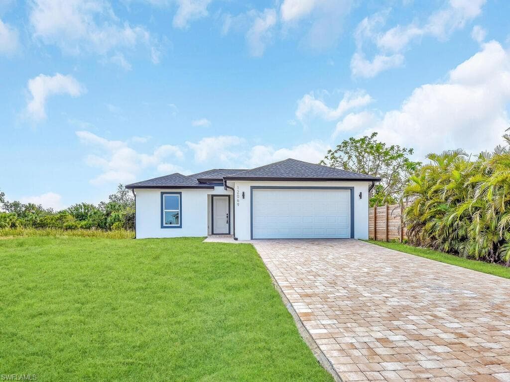 12069 Gretchen AVE PORT CHARLOTTE, FL 33981