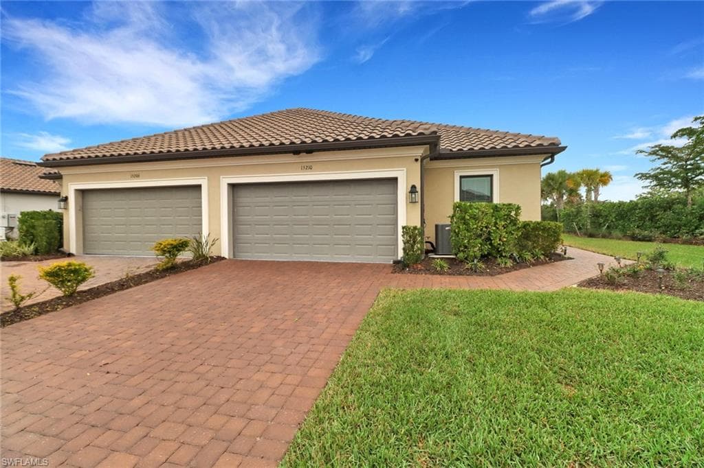 15210 Sacile ST NAPLES, FL 34114