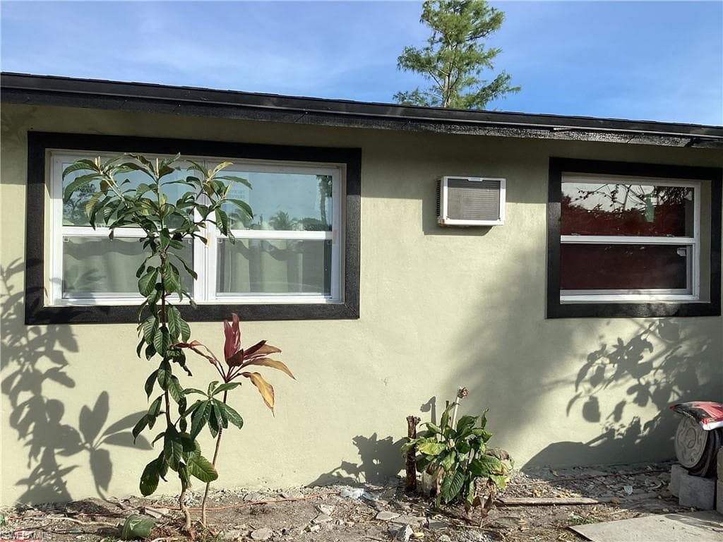 5314 Gilchrist ST NAPLES, FL 34113